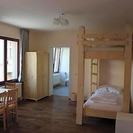 Gaestehaus Innfernow Penzion 3*